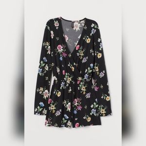 H&M DIVIDED Patterned Romper Black/Floral